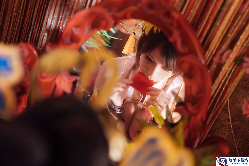 《三国群英传2》网络版美女COS 大乔美艳小乔俏