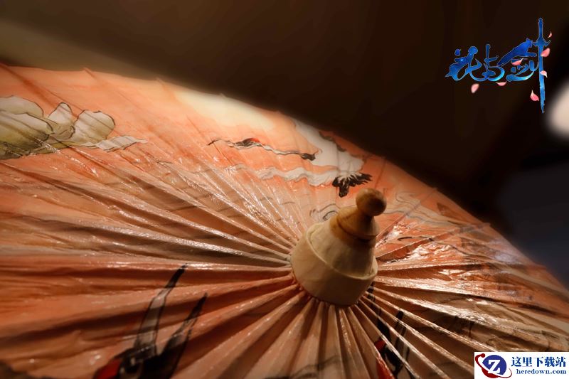 一伞一生缘开缘合，花与剑携非遗油纸伞亮相第七届成都国际非遗节