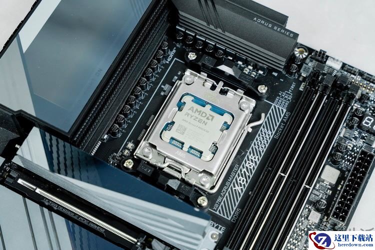 128线程Zen 5处理器轻松击败一切对手! AMD锐龙线程撕裂者9980X评测